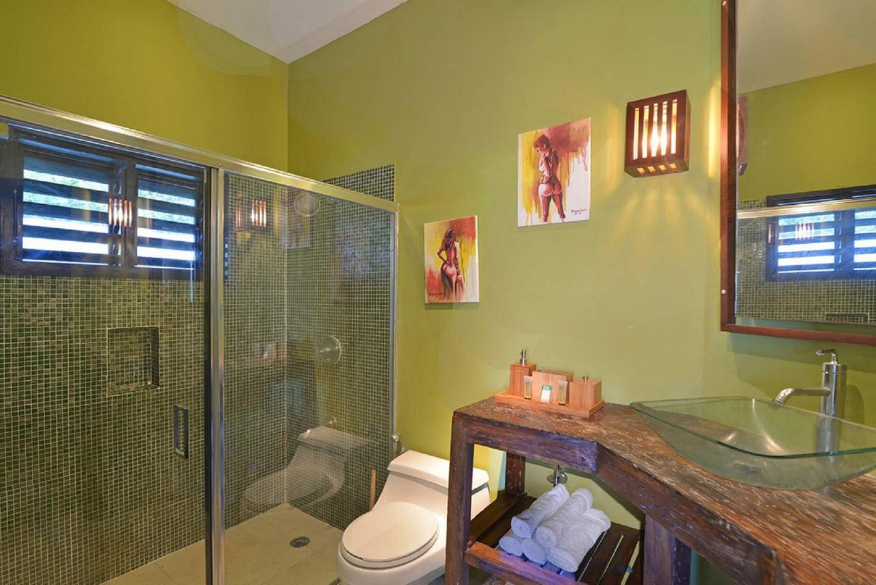 Luxury Villa Sleeps 6, Beach Access, Montego Bay Exterior photo